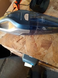 Aspirator de mână Cecotec Conga Rockstar 25.2V Animal Hand — defect, pentru piese: nu trage, se oprește după scurt timp (stare: vezi poza a 2-a) 2