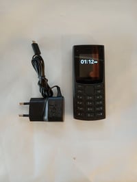 Nokia 110 Kártyafüggetlen Mobiltelefon Beépített MP3 Lejátszóval, Hátsó Kamerával, Hangrögzítővel, Hosszú Élettartamú Akkumulátorral 2