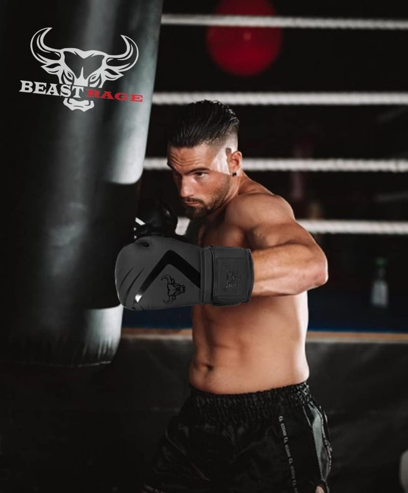 BEAST RAGE Bokszkesztyű 10 oz - Fekete Műbőr Edzőkesztyű MMA, Muay Thai, Kickbox Edzéshez - Unisex Sparring Kesztyű Extra Csuklóvédelemmel