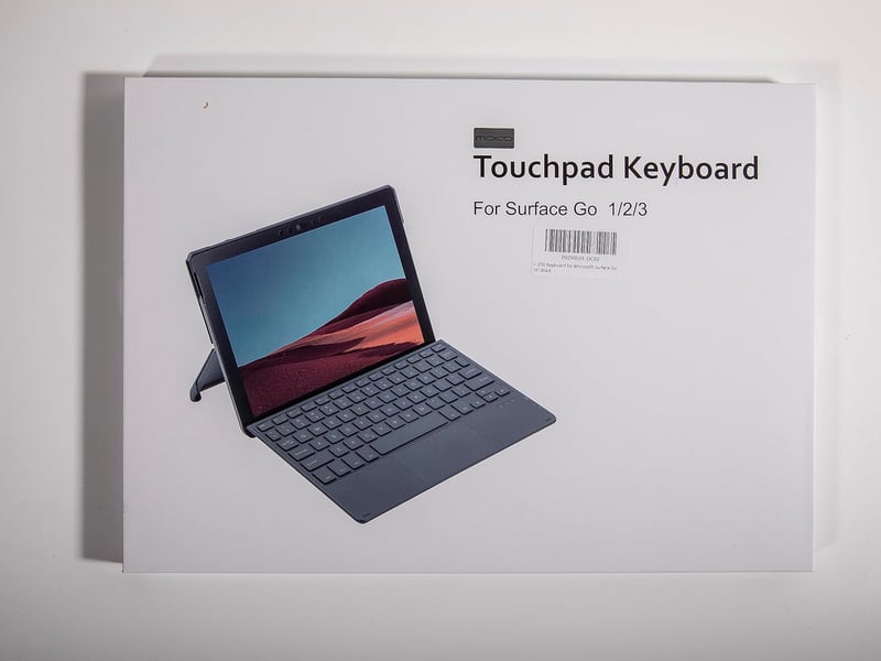 MoKo Bluetooth Billentyűzet Tok Surface Go 4/3/2/2018 Modellekhez, 7 Színű LED Háttérvilágítás, Érintőpaddal, Újratölthető Akkumulátor, Feke