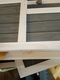 Căsuță pentru animale mici TRIXIE cu 2 intrări, pentru iepuri și rozătoare mici, 70x43x45 cm, Gri/Alb, cușcă din lemn, utilizată 4