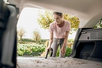 Kärcher WD 4 P Nedves-Száraz Porszívó, 20L Műanyag Tartály, Beépített Eszközcsatlakozóval, 2.2m Szívótömlő, 5m Kábel, Sárga 3