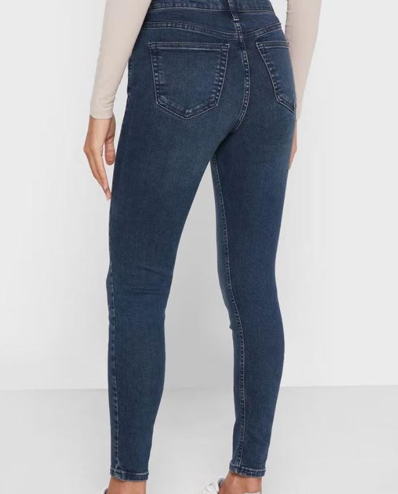 Topshop Jamie Női Jeans Sötétkék Színben W26L30 Méret