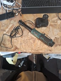 Cheie cu clichet electrică DURATECH 12V, 3/8 inch, 60 Nm, LED — lipsesc setul de tubulare și geanta de transport (stare: vezi poza a 2-a) 2