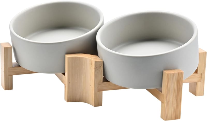 SPUNKYJUNKY 15° Dőlésszögű Kerámia Etetőtál Fa Állvánnyal - 2x400ml Szürke Kutyatál Lapos Orrú Kisállatok Számára, Csúszásmentes