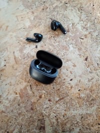 XIAOMI Redmi Buds 8 Active TWS Bluetooth fülhallgató félig fülbe — jobb oldali néma, töltőkábel nélkül (állapot: lásd a 2. képet) 2