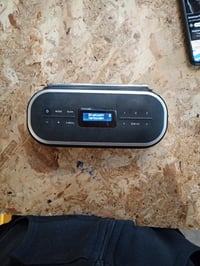 TechniSat DIGITRADIO BT 1 Hordozható Bluetooth Hangszóró Digitális — foltos burkolat, gomboknál használati (állapot: lásd a 2. képet) 3