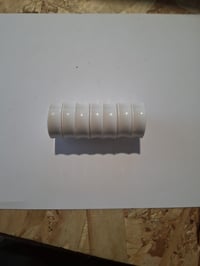 magnetoplan Ergo-Magnete Large biele magnety, 34 mm priemer, na kancelárske použitie na biele a sklenené tabule — sada 7 ks 4