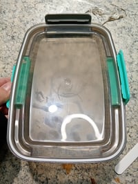 MUJUZE Ebédhordó 2000 ml, 2 szintes rekeszes uzsonnásdoboz evőeszközzel, BPA-mentes, kék — használt, fedél egyik (állapot: lásd a 2. képet) 2