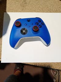 Bezdrôtový ovládač Xbox Wireless Controller Shock Blue, modrý gamepad kompatibilný s Xbox Series X, S, Xbox One a PC, používaný 2