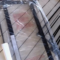 Bezpečnostná zábrana na dvere a schodisko Regalo Easy Step, montáž tlakom, 73,6 – 95,5 cm, čierna oceľ, s nadstavcom pre bábätká a malé deti 2