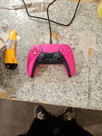 Controler wireless PlayStation DualSense V3 Nova Pink – fără cablu de încărcare – controler murdar, cu drift (stare: vezi a 2-a imagine) 2