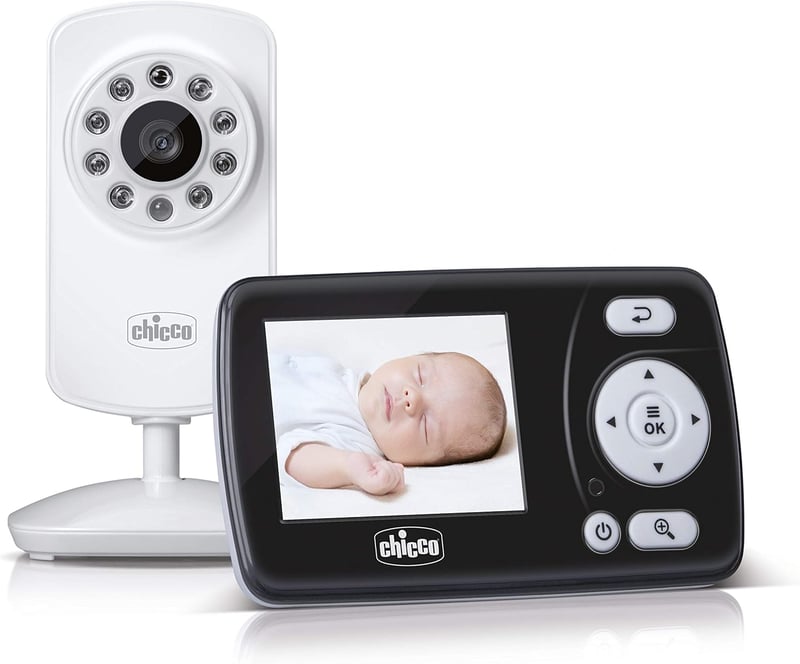 Chicco Smart Videós Bébiőr Kamerával - 2,4" LCD Színes Kijelző, 200m Hatótáv, Éjjellátó, Hangaktiválás, Hosszú Üzemidő, Falra Szerelhető