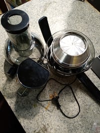Storcător de fructe Philips Viva Collection 800 W, 2 litri, negru — — defect, pentru piese: nu pornește (stare: vezi a 2-a imagine) 2