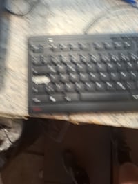 Drôtová klávesnica CHERRY Stream, nemecké rozloženie QWERTZ, čierna — Jedna klávesa nesedí správne/je chybná (stav: pozri 2. obrázok) 3