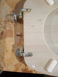 WC sedadlo Beldray LA033710WOAK, vzor biely dub, MDF, 370x430 mm, ľahké — fľakatý, použitý stav (stav: pozri 2. obrázok) 2
