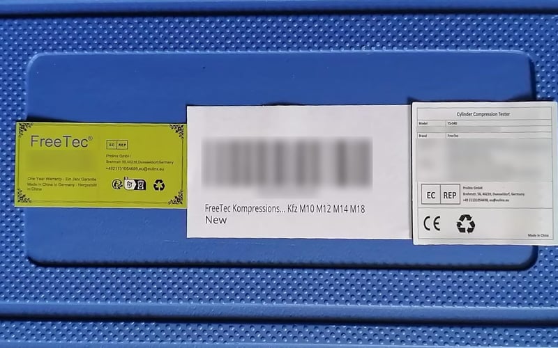 FreeTec Kompresszióméró készlet - M10, M12, M14, M18 menettel, motordiagnosztikához