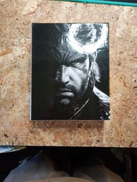 Joc Konami Metal Gear Solid Delta Snake Eater Deluxe Edition pentru PS5 – Joc de acțiune pentru PlayStation 5, stare outlet (desigilat), steelbook și 4