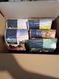 Pachet de probă hrană uscată pentru câini Dehner Wild Nature 5 x 1 kg – fără cereale, 70% proteine animale, pentru câini adulți, arome mixte – set de 5 bucăți 3
