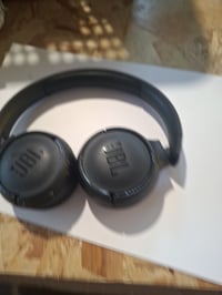 Căști Bluetooth JBL Tune 510BT negre, on-ear, wireless — defecte, nu răspund la nicio comandă, pentru piese (stare: vezi a doua imagine) 4