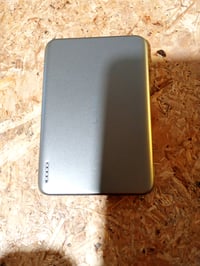 Power bank LISEN Qi2 MagSafe 5000 mAh pre iPhone 16 Pro Max, 15, 14, 13, 12 — neúplný, viditeľne používaný produkt (stav: pozri 2. obrázok) 3