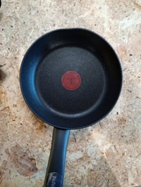 Tigaie Tefal Explore Stone G7, 20 cm, antiaderentă, pentru inducție, aspect de piatră — margine ușor curbată (stare: vezi a 2-a fotografie) 2