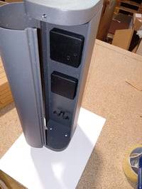 Vonkajší elektrický stĺpik BOLD Volo, antracitová farba, IP44, 2x zásuvka Schuko, hliníkový, odolný voči poveternostným vplyvom, 38,5 cm, záhradná vonkajšia zásuvka 3