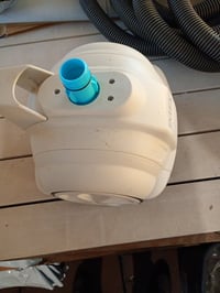 Automatický bazénový vysávač Intex ZX50 s pripojením na saciu stranu, 0,8 l nádoba, bielo-modrý, 6,5 m hadica, pre čerpadlá s prietokom 3400 – 5600 l/h 3