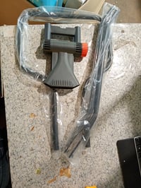 Mașină de tuns iarba manuală Gardena Classic 330, lățime de lucru 33 cm, pentru suprafețe de până la 150 m², cilindru de tăiere din oțel, tăiere precisă și silențioasă, utilizat 3