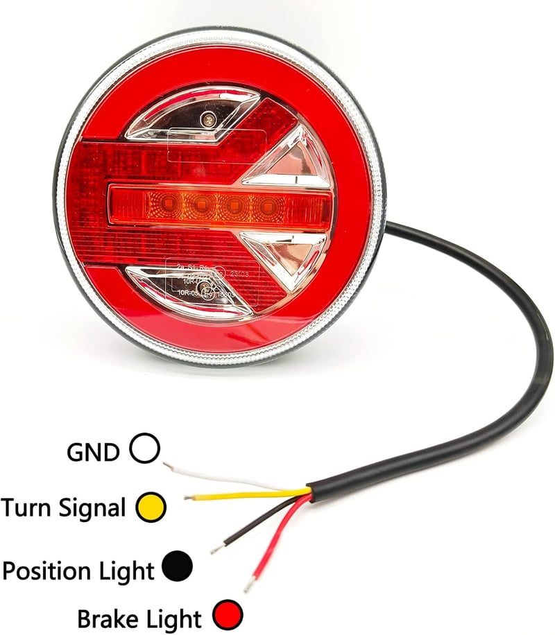 AOJO LED hátsó lámpa 12V/24V, E-jelzéssel, vízálló, univerzális