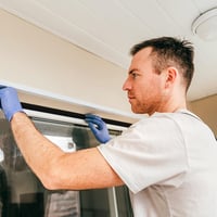 Öntapadós ajtó- és ablakszigetelő szalag, hangszigetelő, hőszigetelő, gumi, 15m, sárga-fekete 6