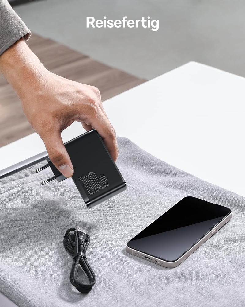 Baseus 100W GaN USB-C gyorstöltő 4 porttal - MacBook, iPhone 15, Samsung S24 Ultra kompatibilis