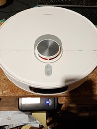 Robot aspirator cu mop Xiaomi X20 Pro, putere de aspirare 7000 Pa — defect, pentru piese: nu începe curățarea (stare: vezi poza 2) 2