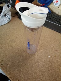 Šejker na proteín ROCKITZ Targa 800 800 ml – s miešacou pružinou, nápoj bez hrudiek, jednoduché čistenie — používaný (stav: viď 2. obrázok) 4