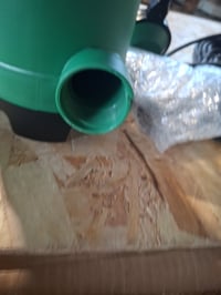 Ponorné čerpadlo VOUNOT s plavákovým spínačom, 8000 l/h, ponorná hĺbka 7 m, IPX8, 10 m kábel — poškodený závit (stav: pozri 2. obrázok) 3