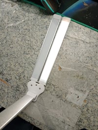 Lampă de birou LED JVURICE albă, baterie 4000 mAh, 5 — defectă, funcționează parțial: o parte nu se aprinde (stare: vezi a 2-a poză) 2