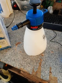 Pulverizator sub presiune Solo 304 B CLEANline, alb, pulverizator manual pentru grădină — defect, funcționează parțial: mâner rupt (stare: vezi imaginea 2) 4