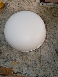Lampă de camping cu LED JOYEKY, cu schimbare de culoare RGB, 8400 mAh – defectă, funcționează parțial: sticlă crăpată, funcționare intermitentă (stare: vezi poza a 2-a) 6