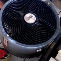 Shark FlexBreeze Pro FA300EU akkumulátoros ventilátor porlasztórendszerrel, 5 fokozat, 20 m — Víztartály nélkül (állapot: lásd a 2. képet) 2