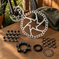 Bringatúra fékmentő: 180 mm féktárcsa + 12 db fékcsavar + Centerlock adapter + 10 db O-gyűrű 1