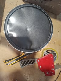 Tortová forma s klipom Dr. Oetker Back-Trend 26 cm, oceľová forma s keramickým povrchom — dno je preliačené (stav: viď 2. obrázok) 3
