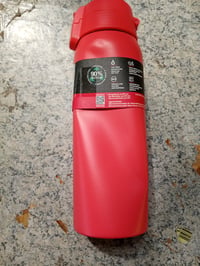 Termoska z nehrdzavejúcej ocele SIGG Shield Therm One Watermelon, 0,75 l, ružová, vhodná na sýtené nápoje — väčšie preliačiny (stav: pozri 2. obrázok) 2