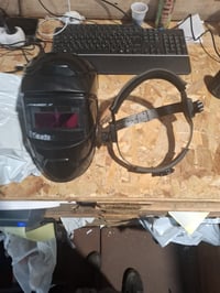 BTBHIHO Automatska maska za zavarivanje s automatskim zatamnjivanjem, solarna, za TIG MIG ARC zavarivanje, podesiva traka za glavu — isprobana (stanje: vidi 2. sliku) 2