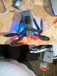 Dron Amewi AMXFlight X4KPro Brushless s kamerou, 2 – chybný, čiastočne funkčný: točí sa len jedna strana (stav: pozri 2. obrázok) 2