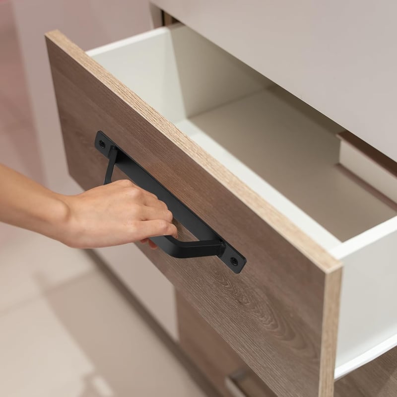 D-alakú tolóajtó fogantyú szett - 2 db fekete vas fogantyú 200 mm - Csűr, garázs, szekrény, gardróbszekrény ajtóhoz - Ergonomikus