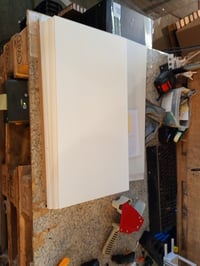 Kuchynská nástenná skrinka vidaXL Porto so sklenenými dvierkami, biela, 60x31x60 cm – bez kovania, inak ako nová (stav: pozri 2. obrázok) 2