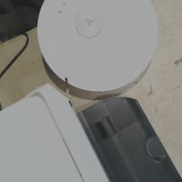 Robot aspirator și mop Roborock S8 MaxV Ultra, cu perie laterală extensibilă, putere de aspirare 10.000 Pa, spălare cu apă fierbinte la 60°C, stație All-in-One 2
