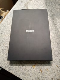 Scanner Canon LiDE 300 A4, 2400x2400 dpi, alimentare USB, scanner foto, negru — fără cablu de alimentare USB (stare: vezi a 2-a poză) 2