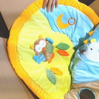 Hracia deka s hrazdičkou a závesnými hračkami pre bábätká Fehn 3D Sleeping Forest – 1 ks hračka (stav: pozri 2. obrázok) 3
