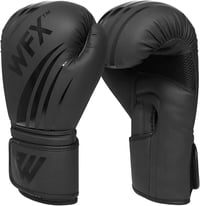 WFX Műbőr Boxkesztyű 8 oz - Professzionális MMA Sparring Kesztyű Kickbox Edzéshez - Légáteresztő Ütőzsák Kesztyű Muay Thai Harchoz - Fekete 1